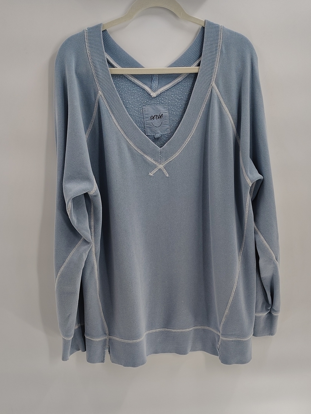 Aerie Sweatshirt Medium  Blue V Neck Oversized Relaxed Fit Long Sleeve